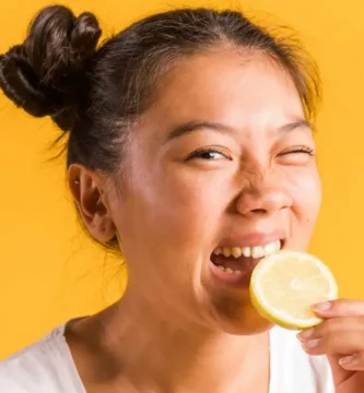 ¿Por qué dicen que los cítricos son malos para los dientes?